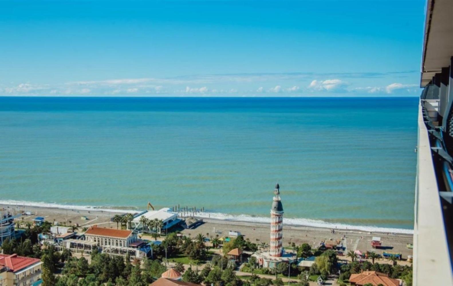 Panorama Black Sea View & Aparthotel Batumi Exteriör bild
