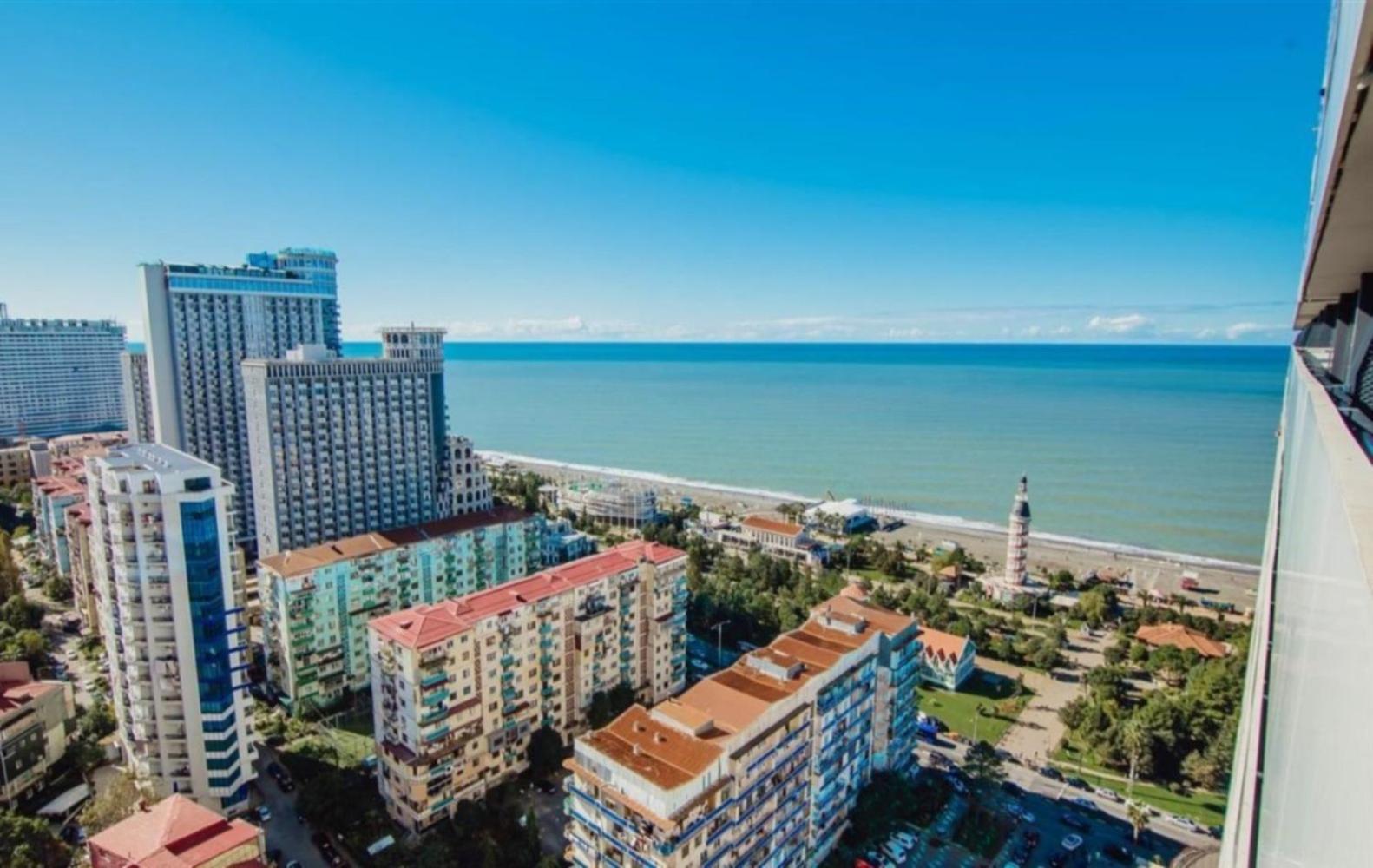 Panorama Black Sea View & Aparthotel Batumi Exteriör bild